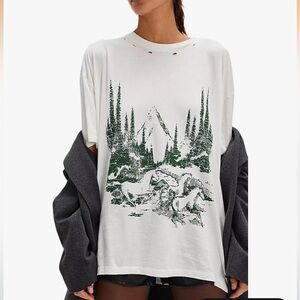 NWT Oversized Graphic Tee size small